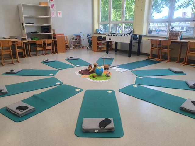 Yoga in der Goetheschule Höhr-Grenzhausen